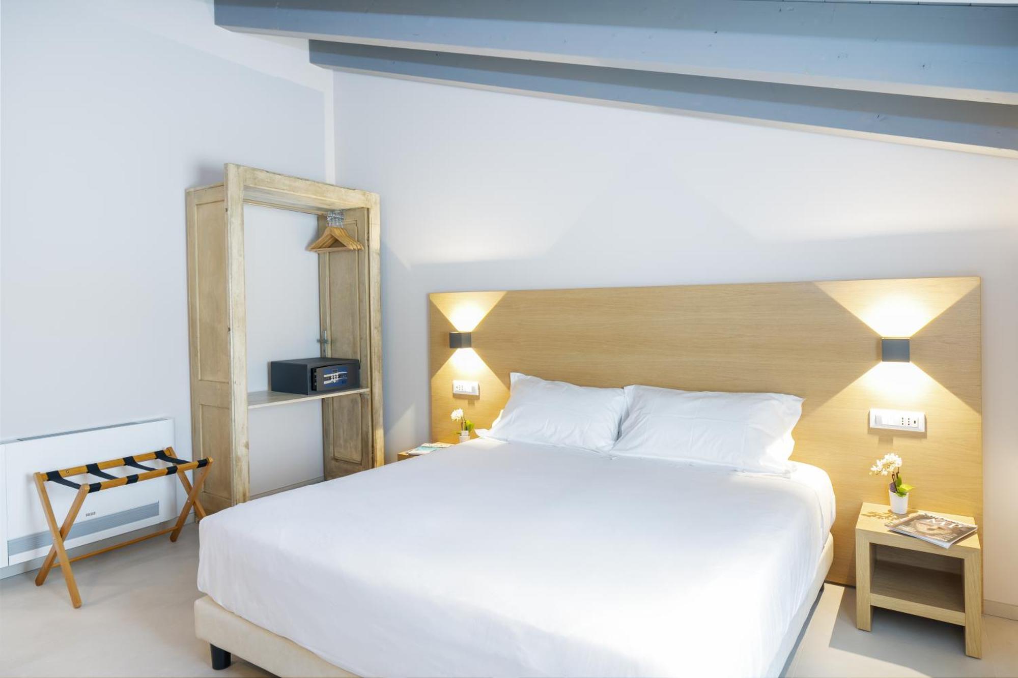 Ros'E Mari Green Home Hotel 오리스타노 외부 사진