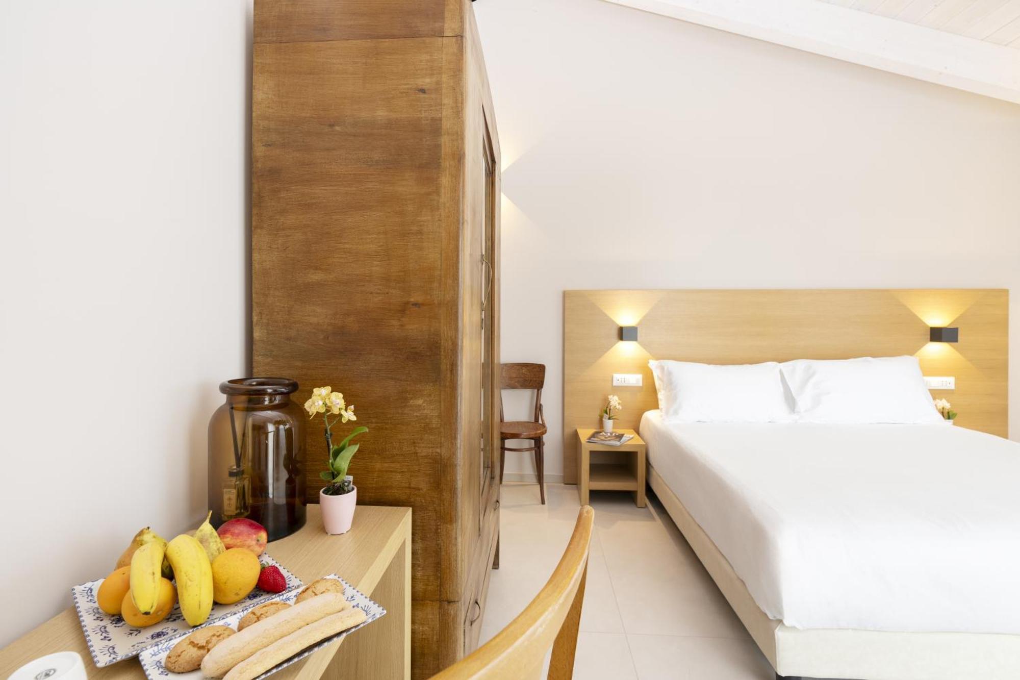 Ros'E Mari Green Home Hotel 오리스타노 외부 사진