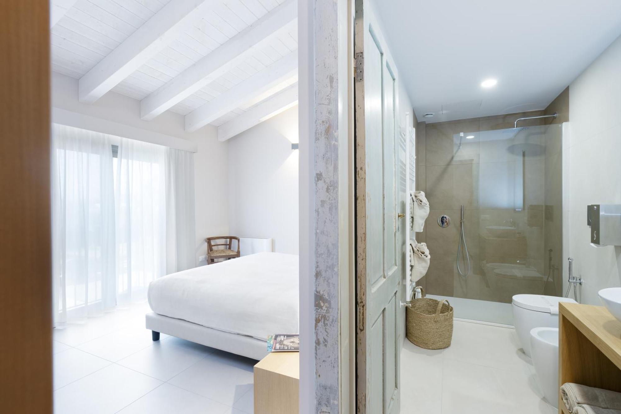 Ros'E Mari Green Home Hotel 오리스타노 외부 사진